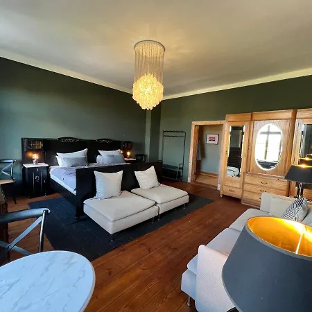 Gutshaus Klein Kussewitz